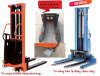 4. Xe nâng bán tự động giá rẻ 0918438038.jpg